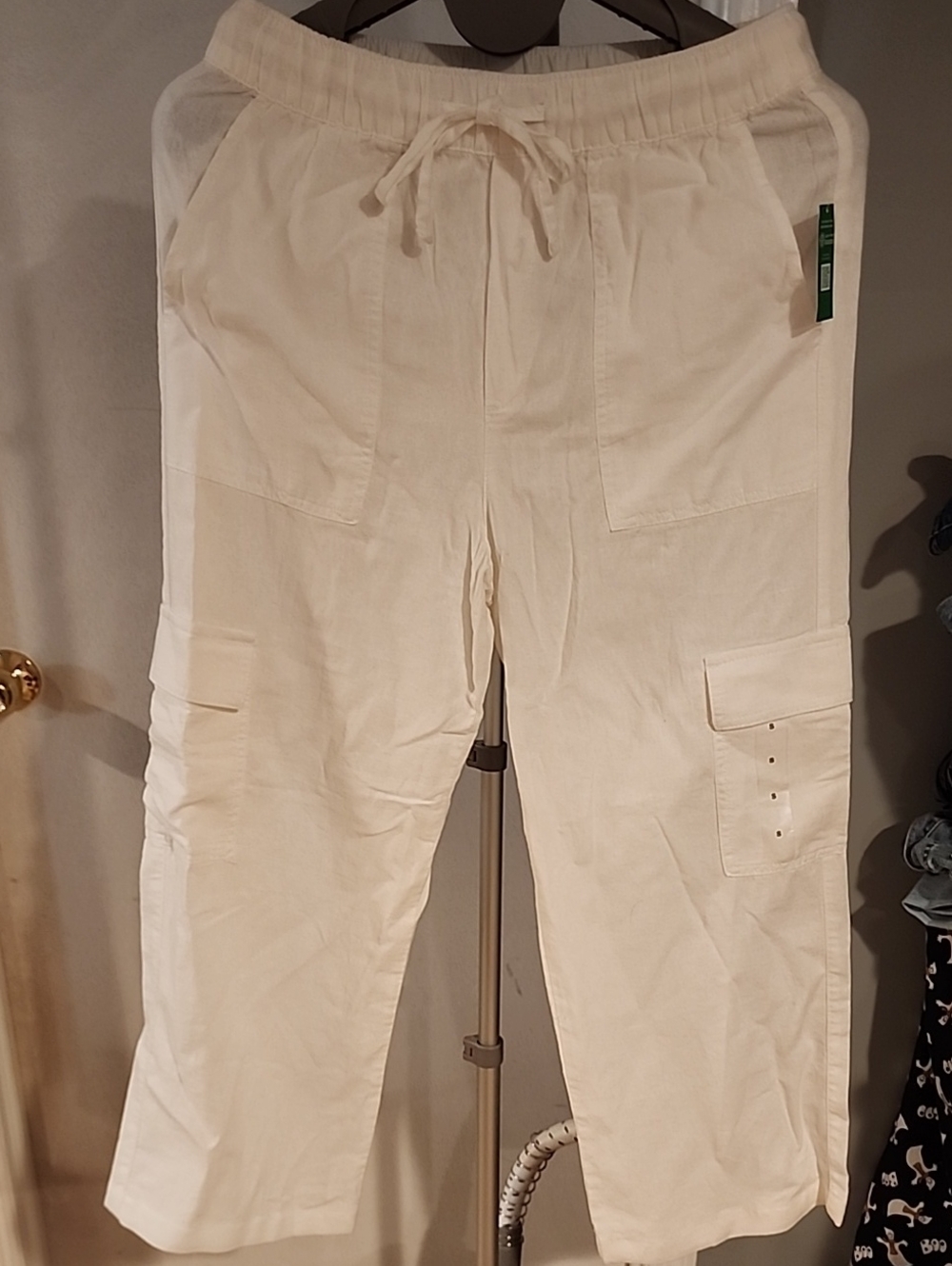 GAP Women's Cream Drawstring Cargo Pants